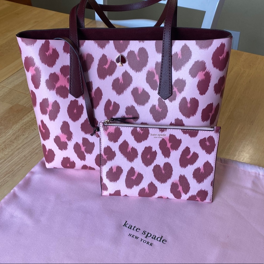 Kate Spade Handbag with pouch and dust bag